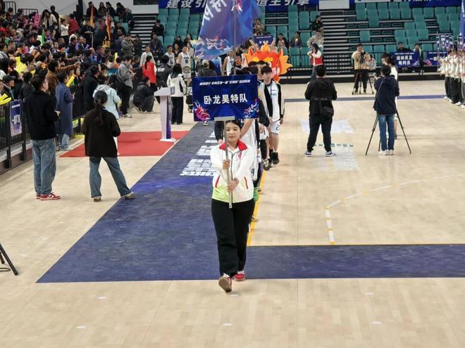 社区盾冲刺阶段走向成谜;华盛顿奇才遗憾出局;赛场秩序良好;训练强度明显提升的简单介绍 社区盾冲刺阶段走向成谜;华盛顿奇才遗憾出局;赛场秩序良好;训练强度明显提升的简单介绍